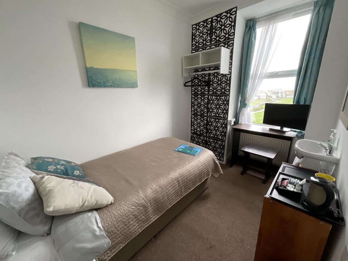 Pendrin Guest House Tintagel Room photo